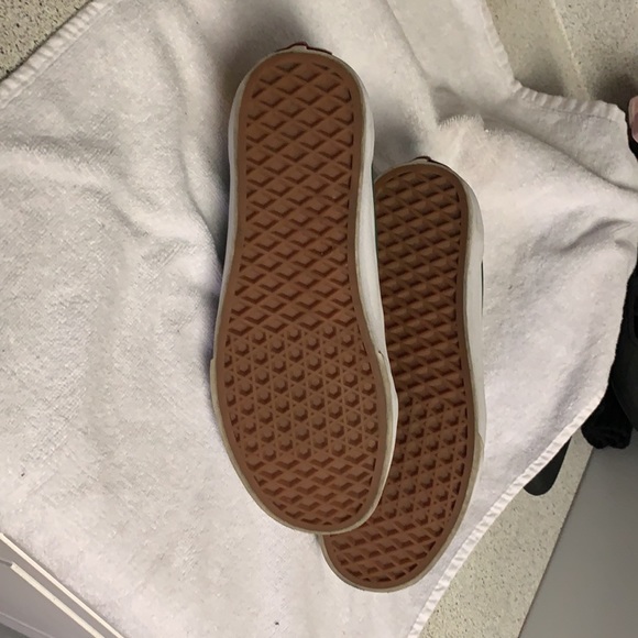 VANS Yacht Club Old Skools - Picture 3 of 6